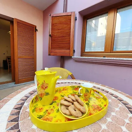 アパート Gallura Home